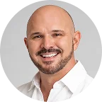 Dr. Carlos Casagrande